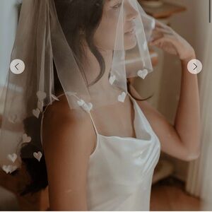 Bridal Heart-Trim Veil in White